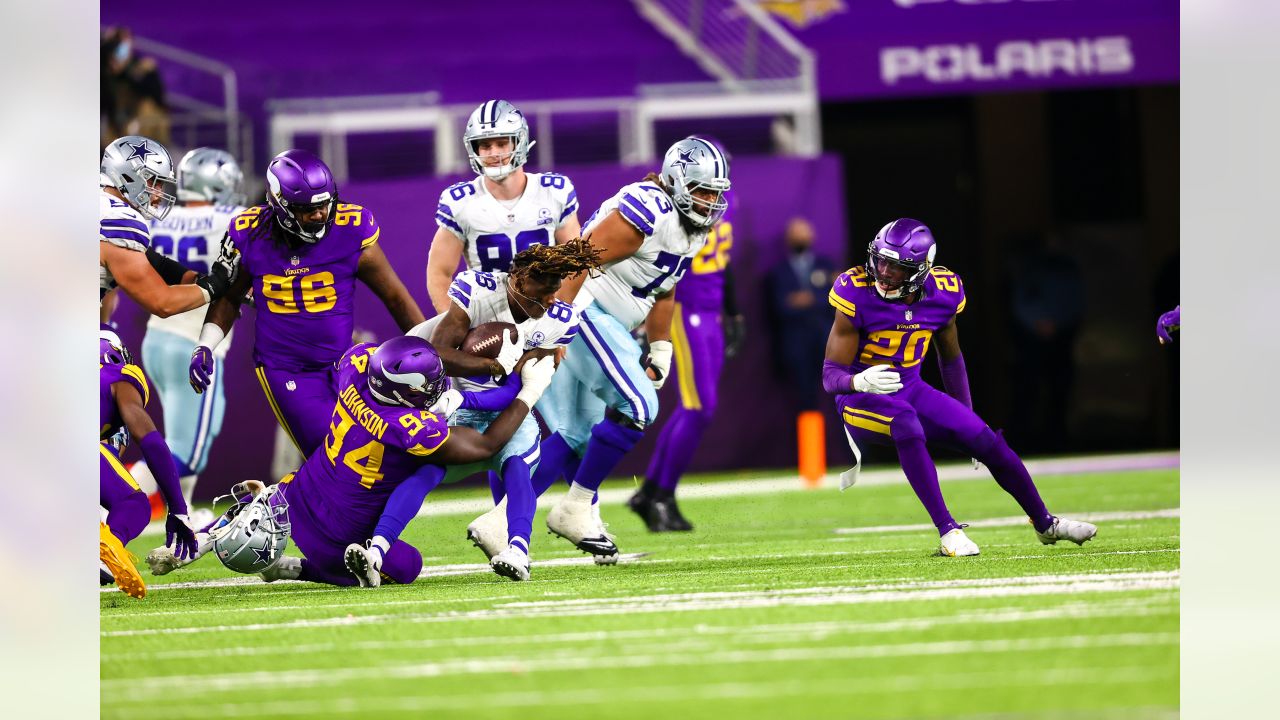 Dalvin Cook hit HARD and fumbles the ball recovered by the cowboys defense  