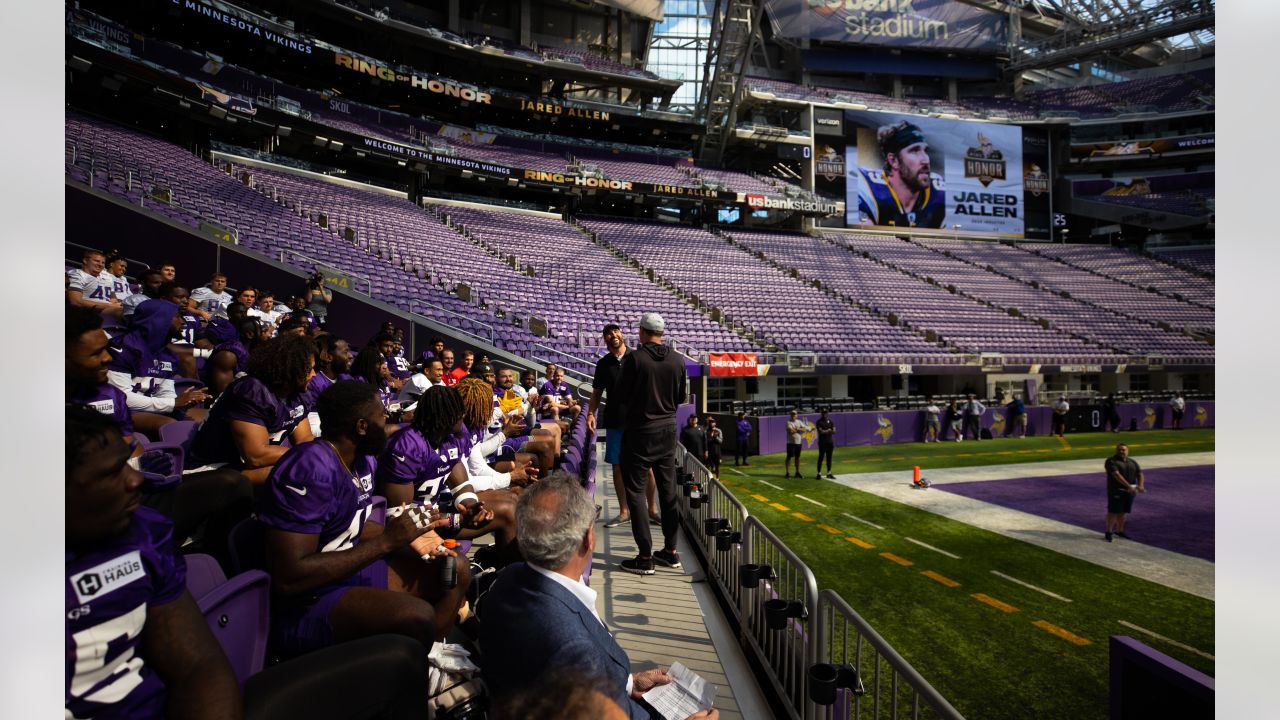 Full Ceremony: Jared Allen Inducted into the Minnesota Vikings Ring of  Honor 