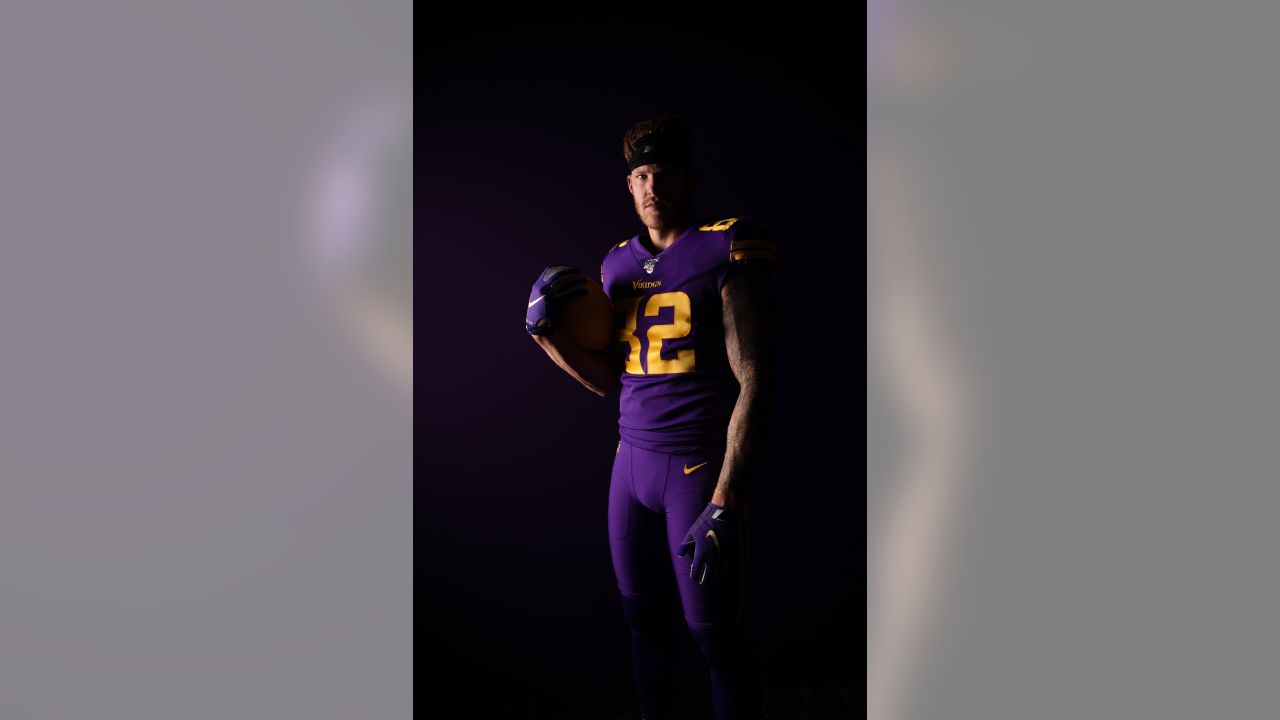 Vikings to wear solid purple uniform for Redskins game - Post Bulletin