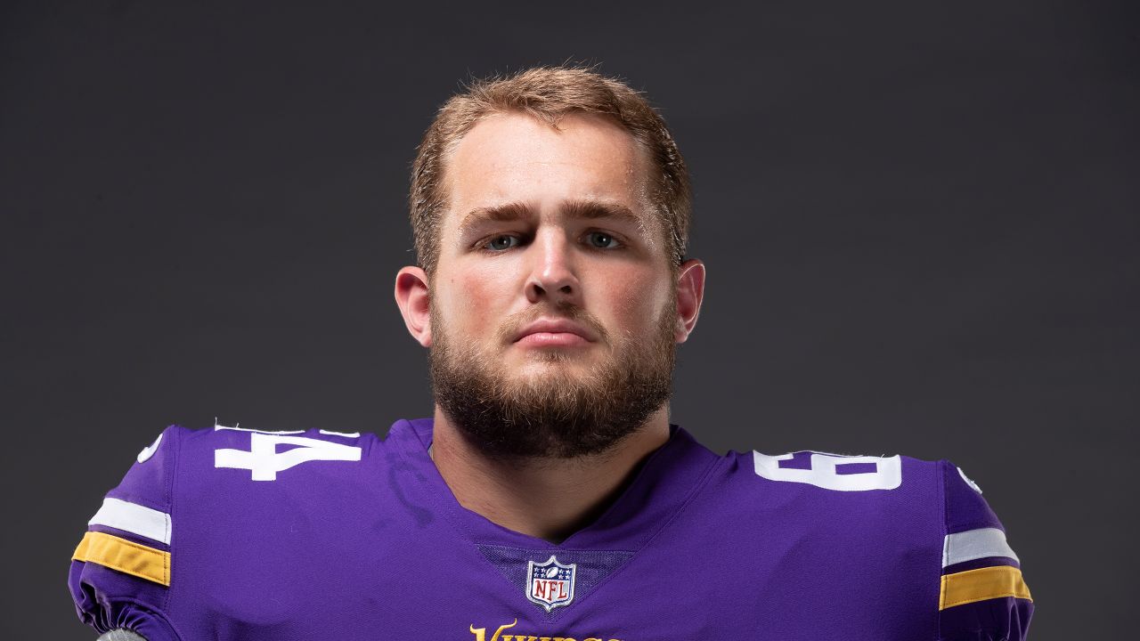 Vikings list Christian Darrisaw as questionable to return against Lions -  InForum