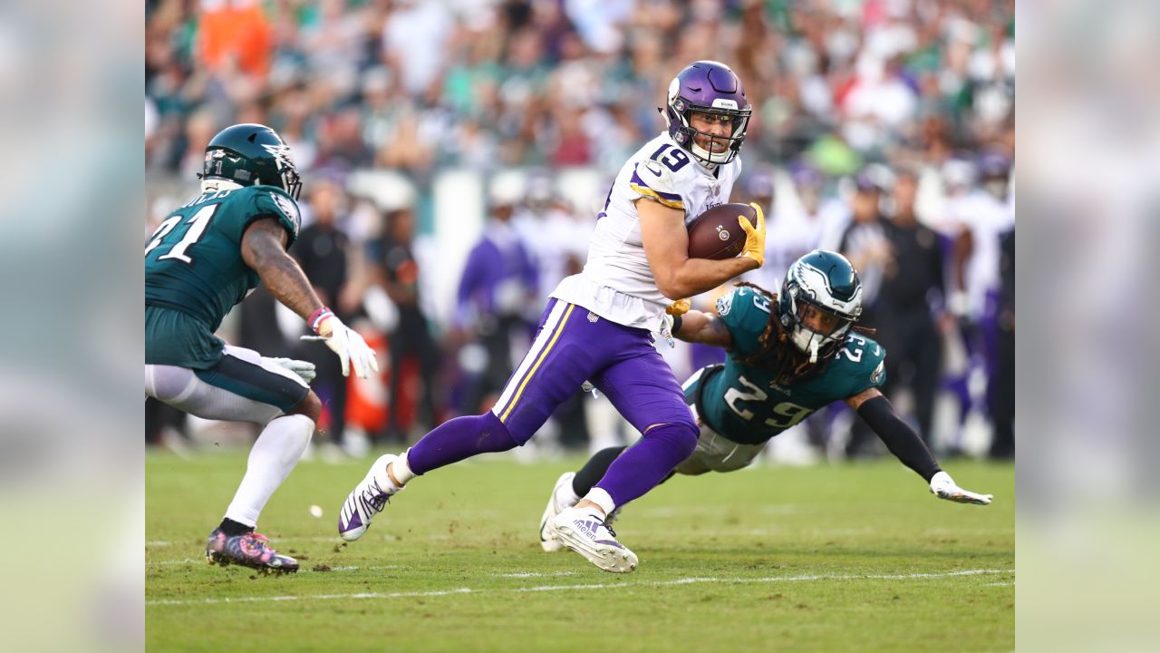 Vikings get long TD return by Linval Joseph and win over Eagles