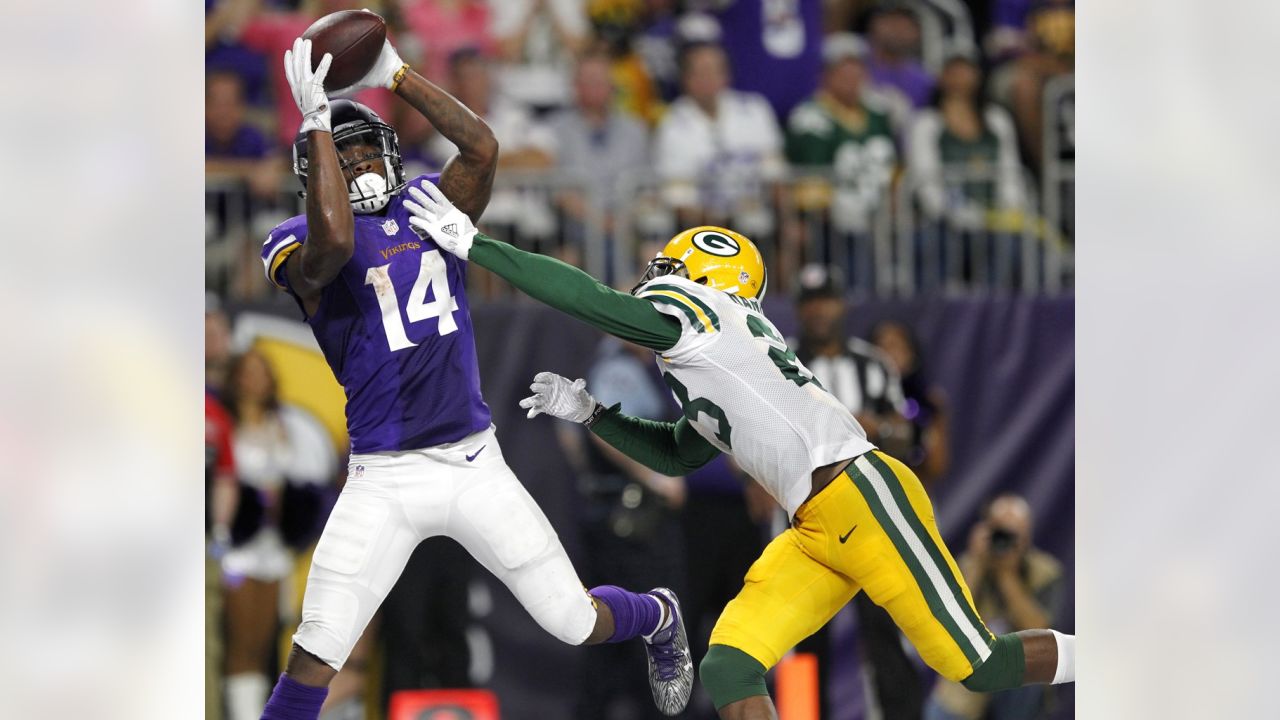 Opening night: Vikings, Packers set to clash in first official game at U.S.  Bank Stadium - Duluth News Tribune