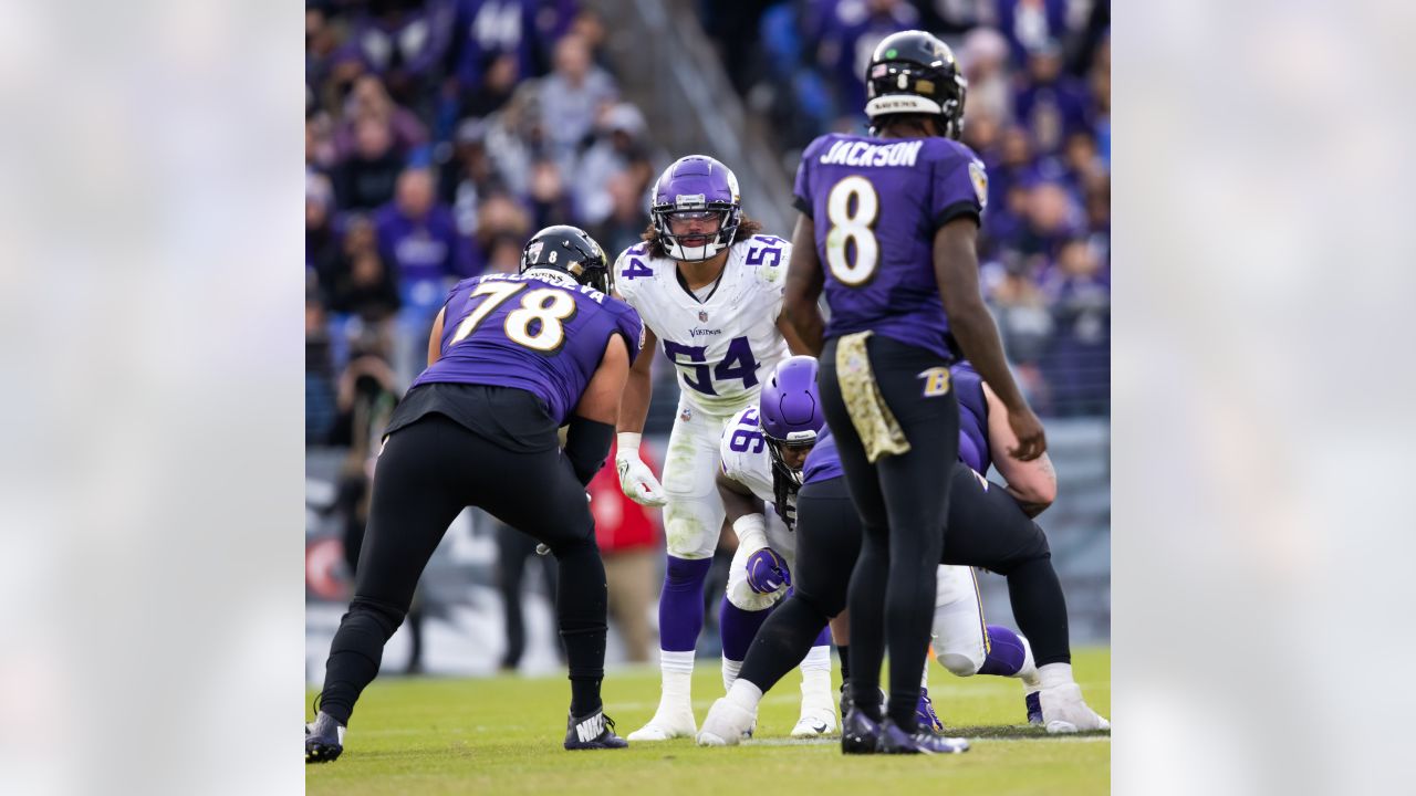 Minnesota Vikings middle linebacker Eric Kendricks reaches for a pass  during the NFL football team's training camp Friday, July 26, 2019, in  Eagan, Minn. (AP Photo/Jim Mone Stock Photo - Alamy