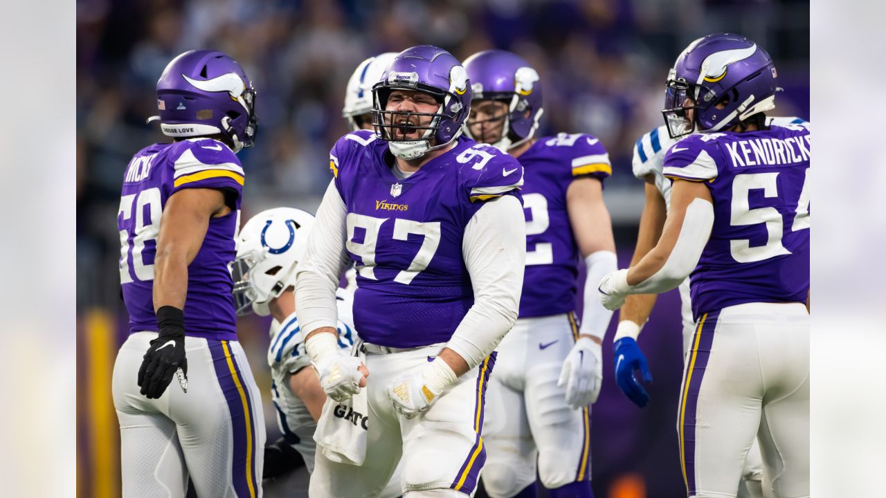 Danielle Hunter Embracing Leadership Role As He Heads into Year Six -  Sports Illustrated Minnesota Vikings News, Analysis and More