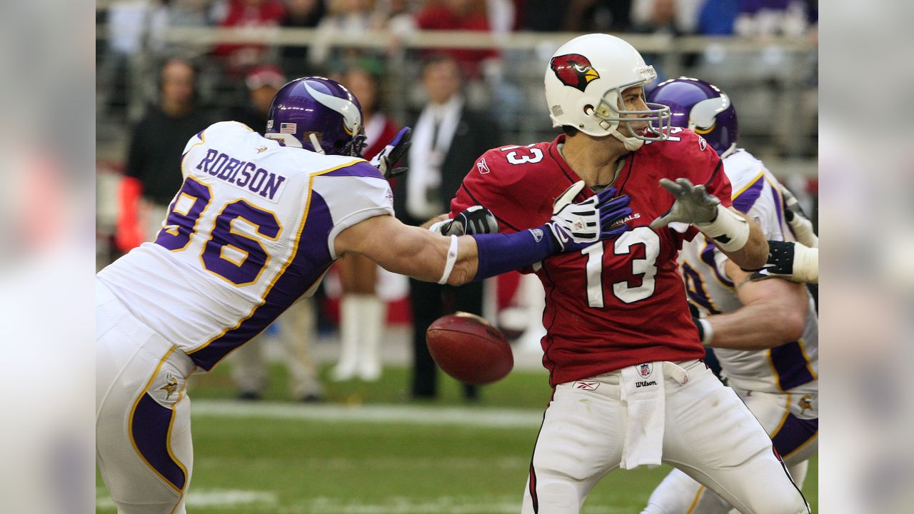 Brian Robison Signs One-Day Contract with Vikings, Announces Retirement  from the NFL