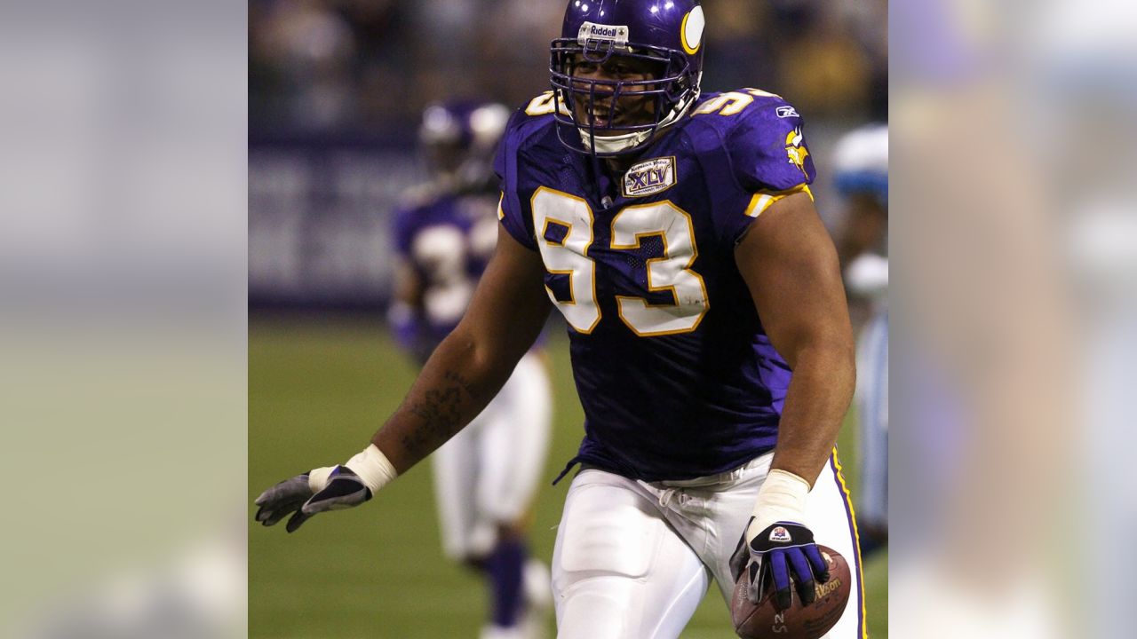 Big Shoes to Fill': Kevin Williams' 1st Step to Vikings Ring of Honor Began  with Choosing 93