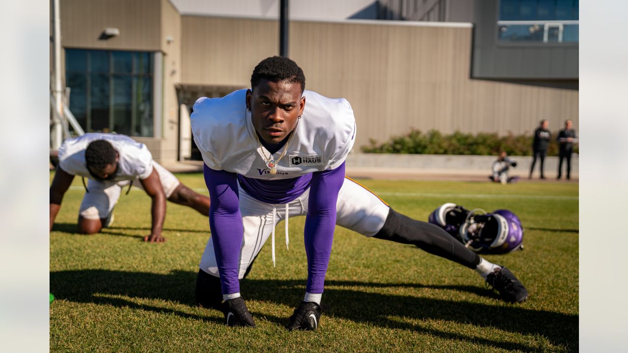 Vikings injury report: Davenport, Bradbury DNP - A to Z Sports