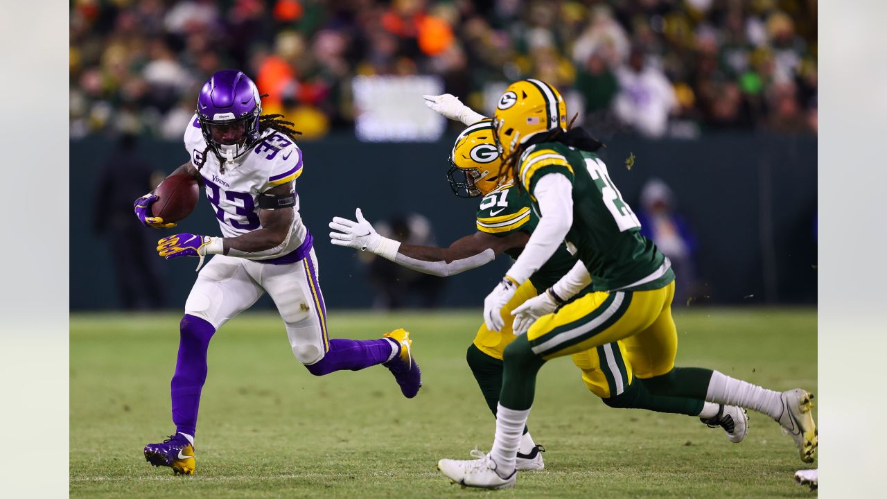 Vikings' Dalvin Cook switches to No. 4 jersey: 'That number means a lot to  me' - Sports Illustrated Minnesota Vikings News, Analysis and More