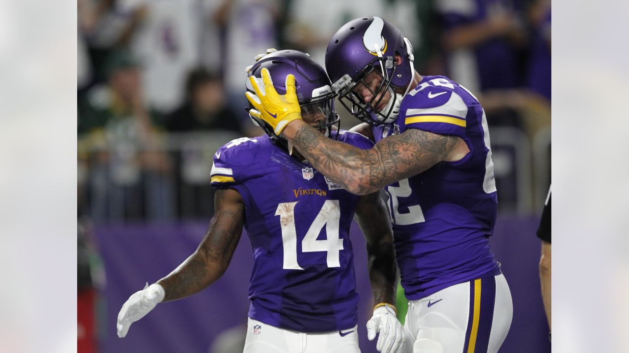 Opening night: Vikings, Packers set to clash in first official game at U.S.  Bank Stadium - Duluth News Tribune