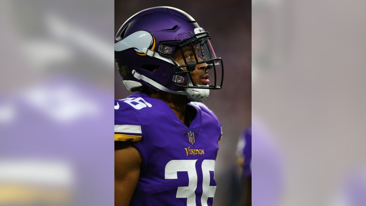 Adam Thielen on verge of breaking Vikings' 1,000-yard receiving