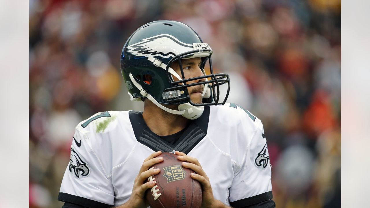 5 Things to Know About New Vikings QB Sam Bradford