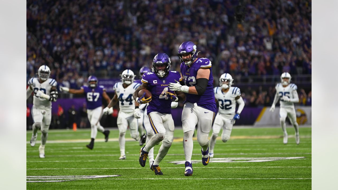 Vikings pull off biggest comeback in NFL history to beat Colts - Los  Angeles Times