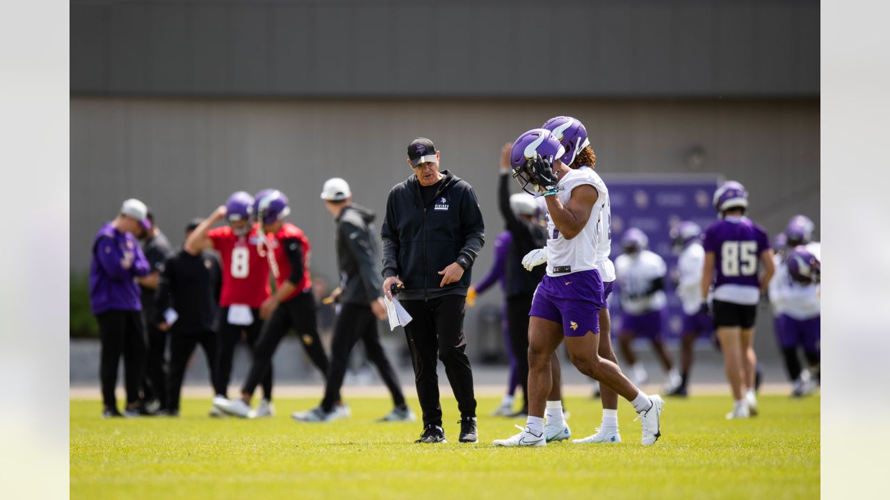 Ty Chandler Has Allowed the Vikings To Shop Mattison - Zone Coverage