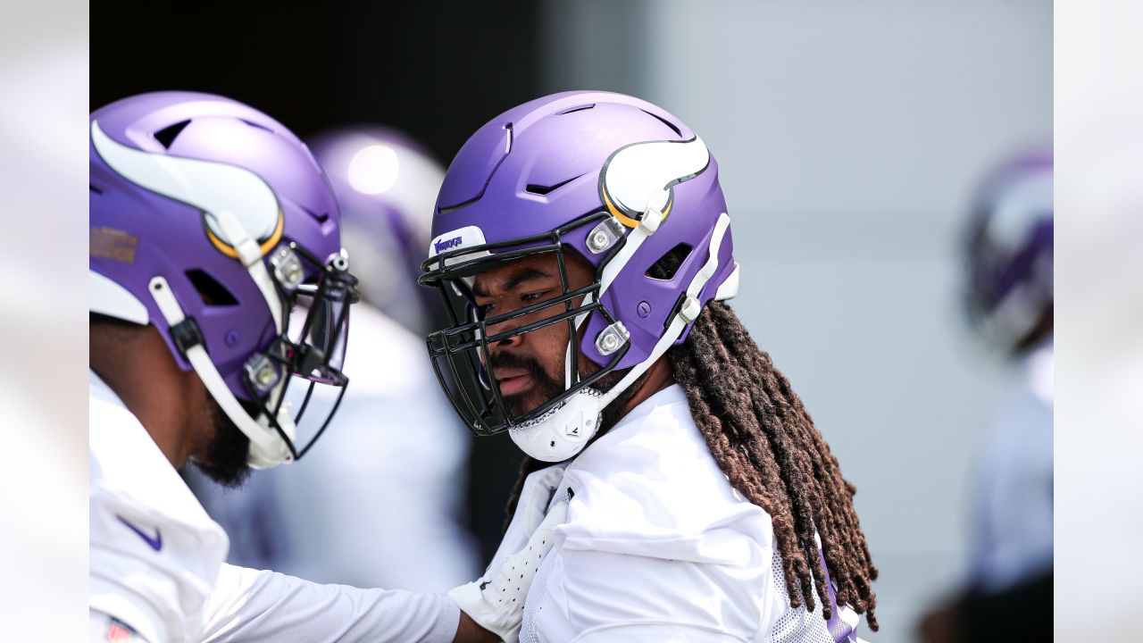 Vikings' Cine could be ready for OTAs after broken leg rehab - The San  Diego Union-Tribune