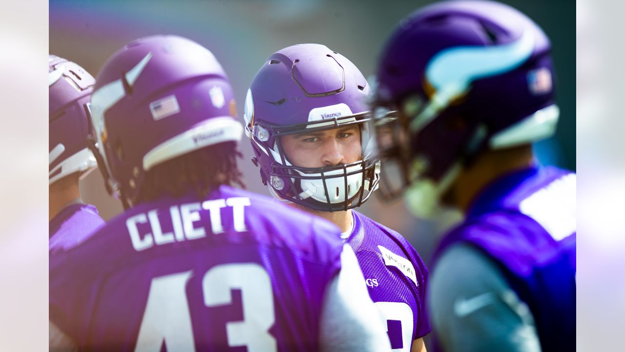 Anthony Barr latest Viking placed on reserve/COVID-19 list - Sports  Illustrated Minnesota Sports, News, Analysis, and More