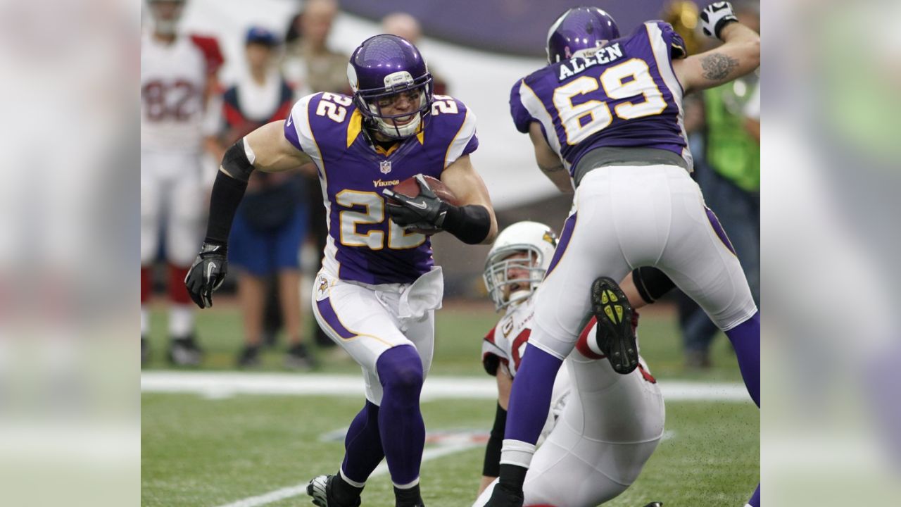 Guide to Game Day: Vikings-Cardinals at U.S. Bank Stadium