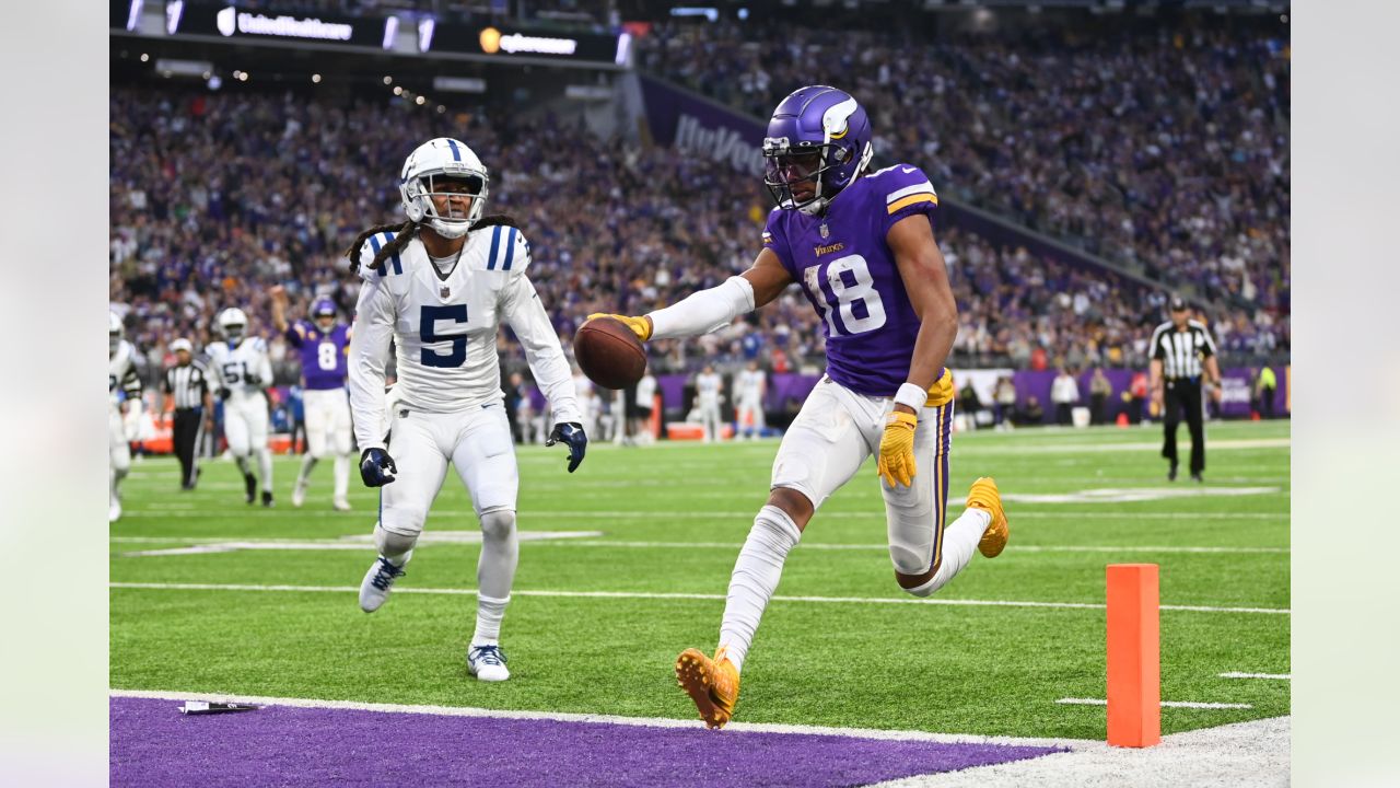 Minnesota Vikings wide receiver Justin Jefferson (18) in action during the  second half of an NFL football game against the Chicago Bears, Sunday, Oct.  9, 2022 in Minneapolis. (AP Photo/Stacy Bengs Stock