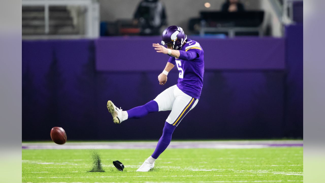 Vikings release kicker Dan Bailey following career-worst season as contract  renegotiations stall 