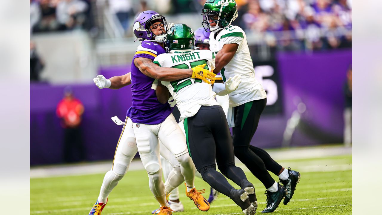 Vikings defense makes late stand in 27-22 win over Jets North News