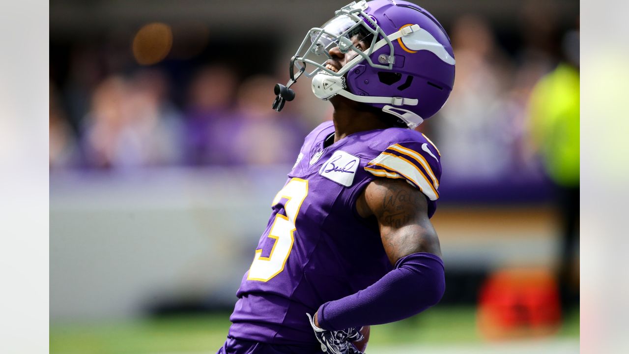 Navigating the Labyrinth of Grades: A Pro Football Focus Analysis of the  Minnesota Vikings' Week 1 Performance vs Tampa Bay Buccaneers - Vikings  Central