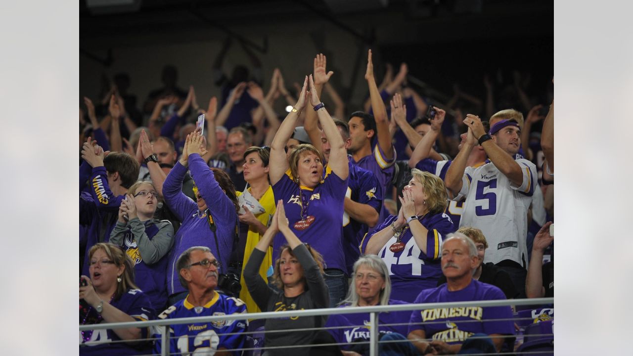 Bud Grant Sounds the Gjallarhorn Prior To Vikings-Packers