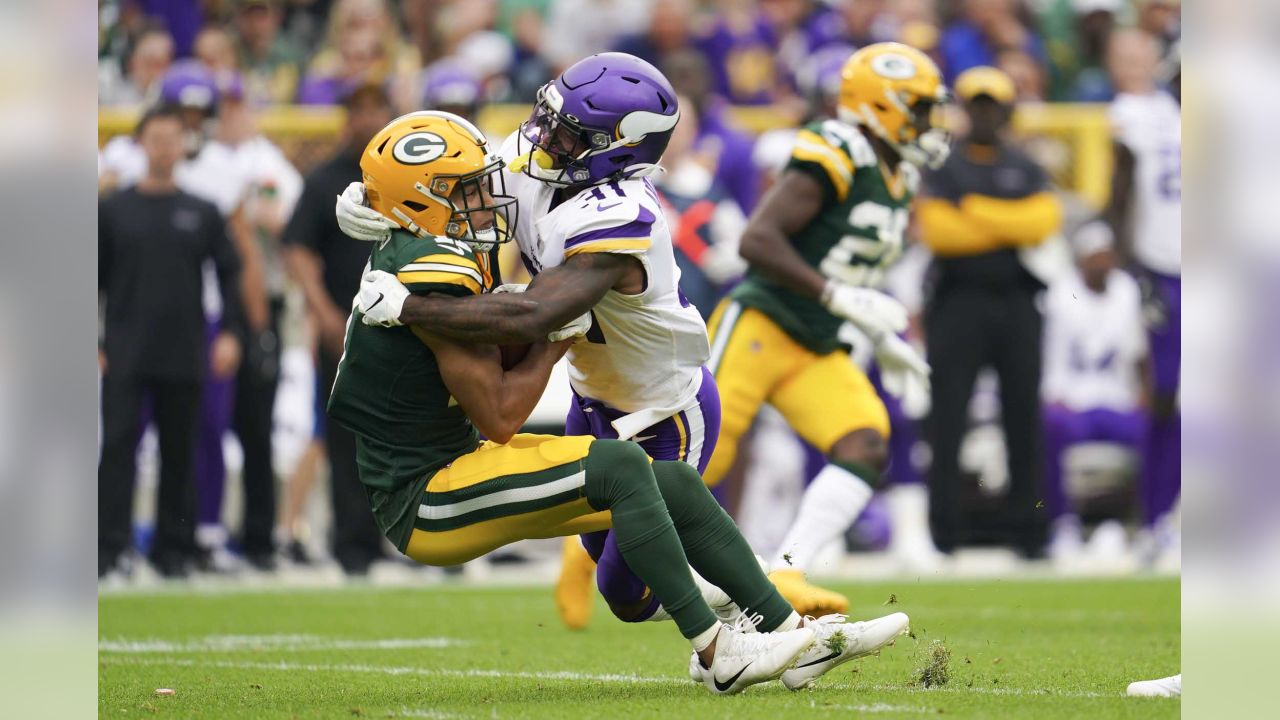 Here's how experts saw the offensive pass interference call on the Vikings  against Packers