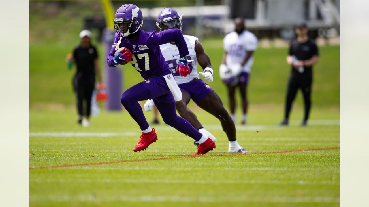 Rookie safety Lewis Cine told to take charge at Vikings rookie minicamp –  Twin Cities