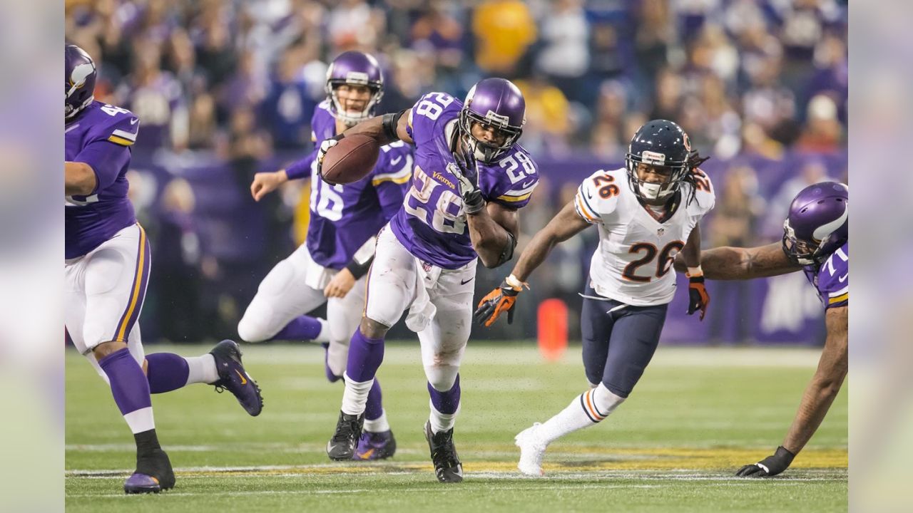 Vikings' Ryan Wright, Jalen Nailor execute perfect fake punt in