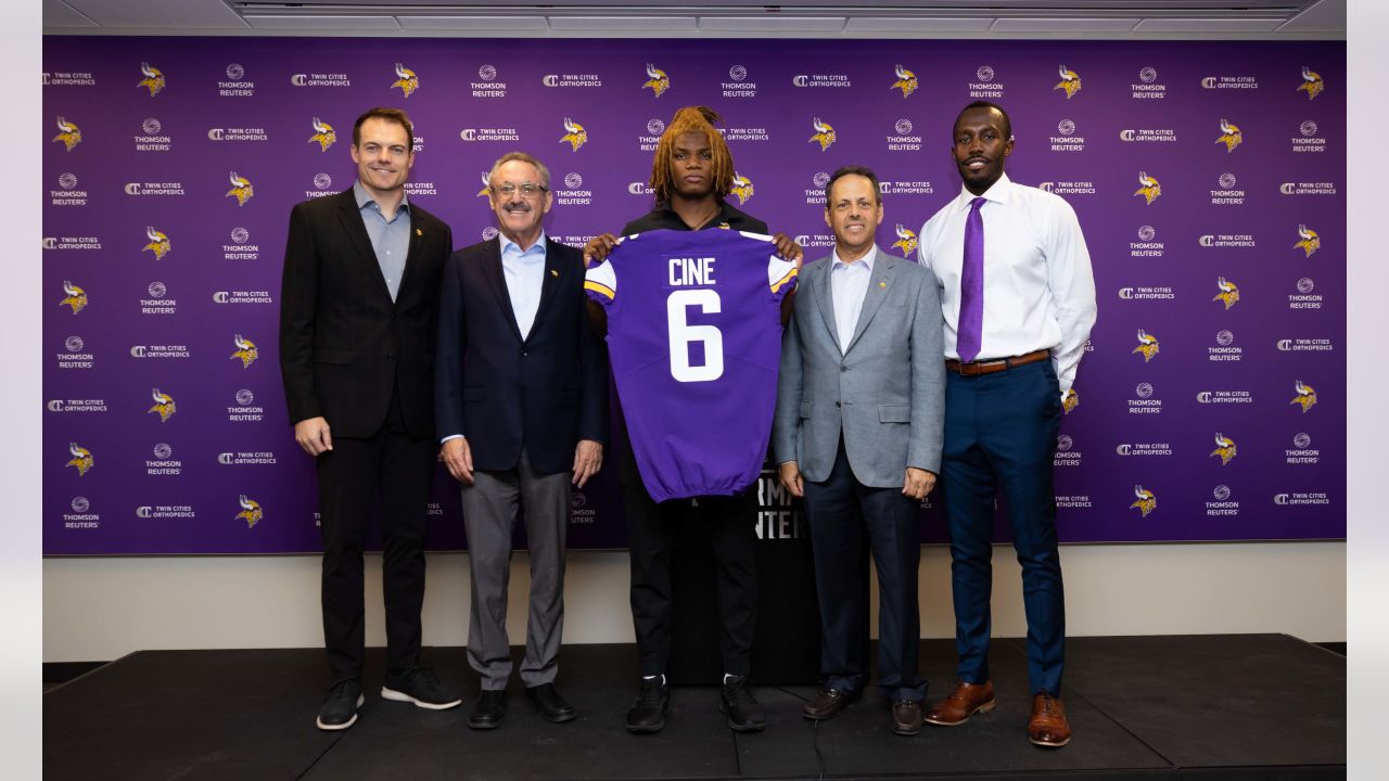 Vikings rookie safety Lewis Cine makes debut at Philadelphia – Twin Cities