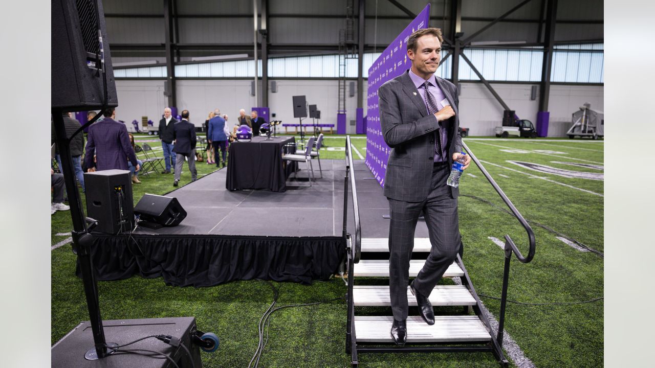 Next task for Vikings coach Kevin O'Connell: Applying lessons learned from  Bill Belichick against him