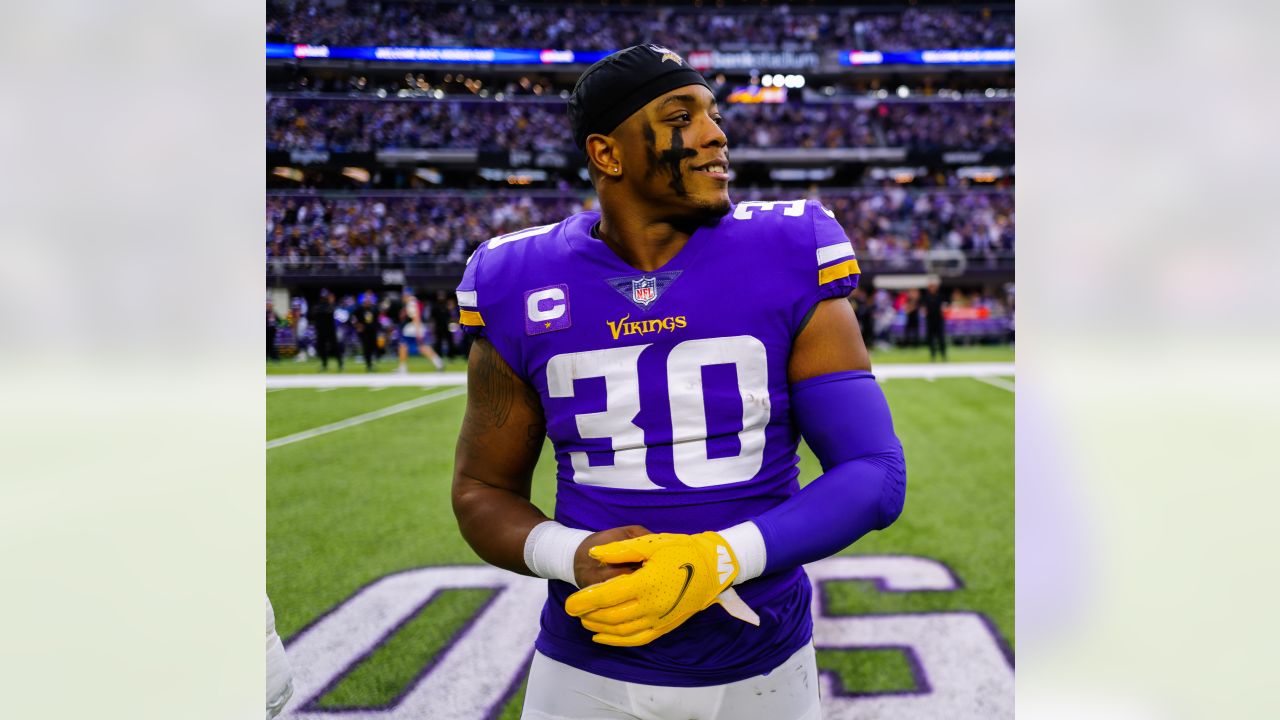 Vikings ink two-year deal to bring back FB C.J. Ham North News - Bally  Sports