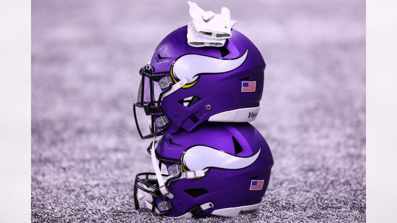 It was so cold in Minnesota, the Vikings' Gjallarhorn cracked in two - The  Washington Post