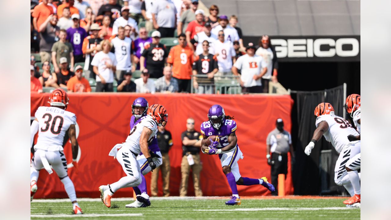 Bengals Maxing Out Their Time To Talk With Joe Burrow