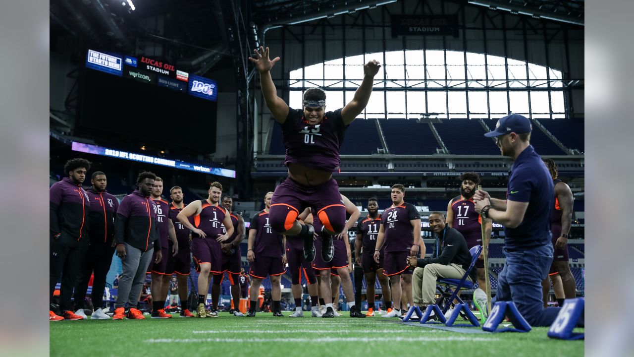 Notre Dame football players head to Lucas Oil Stadium for NFL Combine