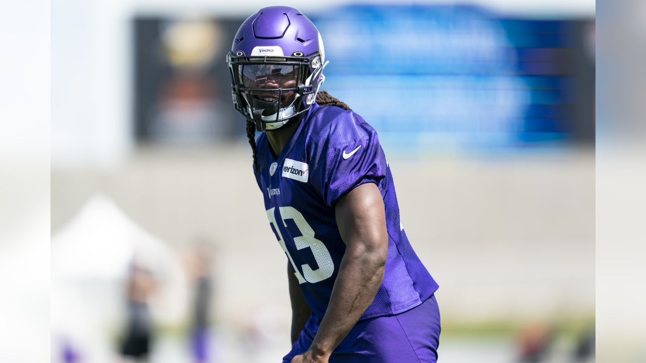 3 Observations: Byron Buxton Visits Diggs, Vikings at Final Camp Practice