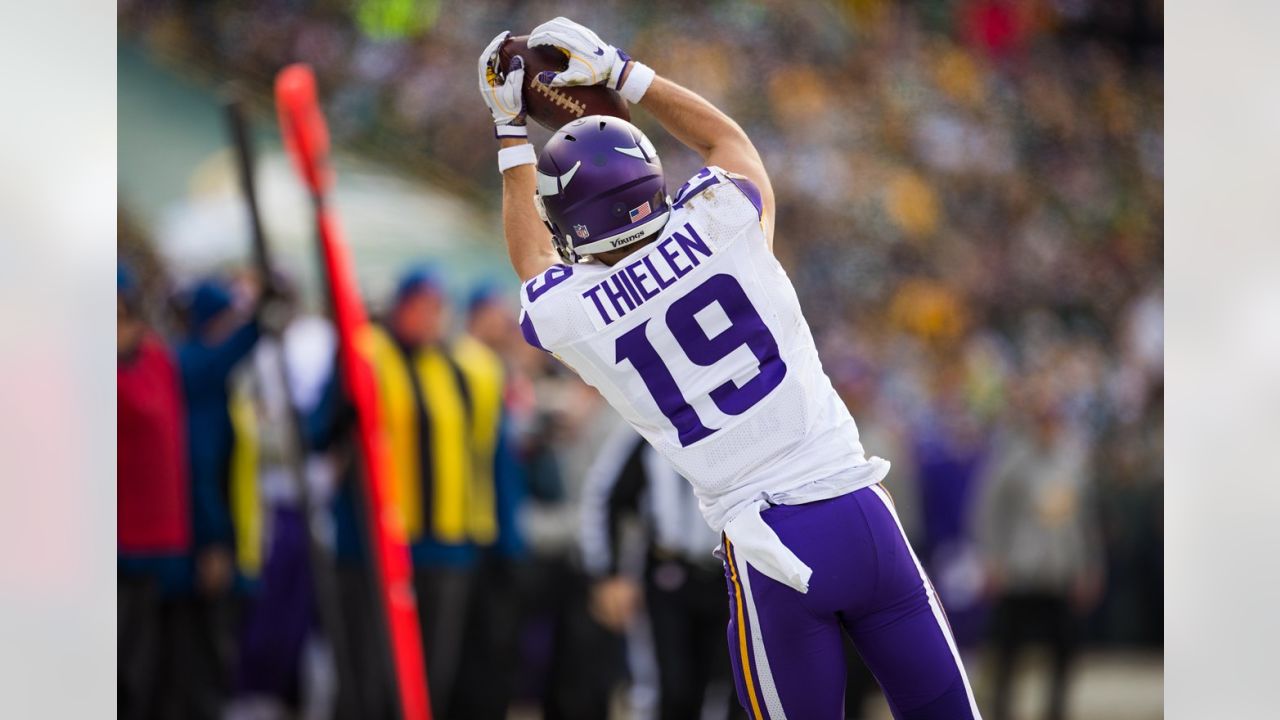 Vikings, WR Adam Thielen reach agreement on contract