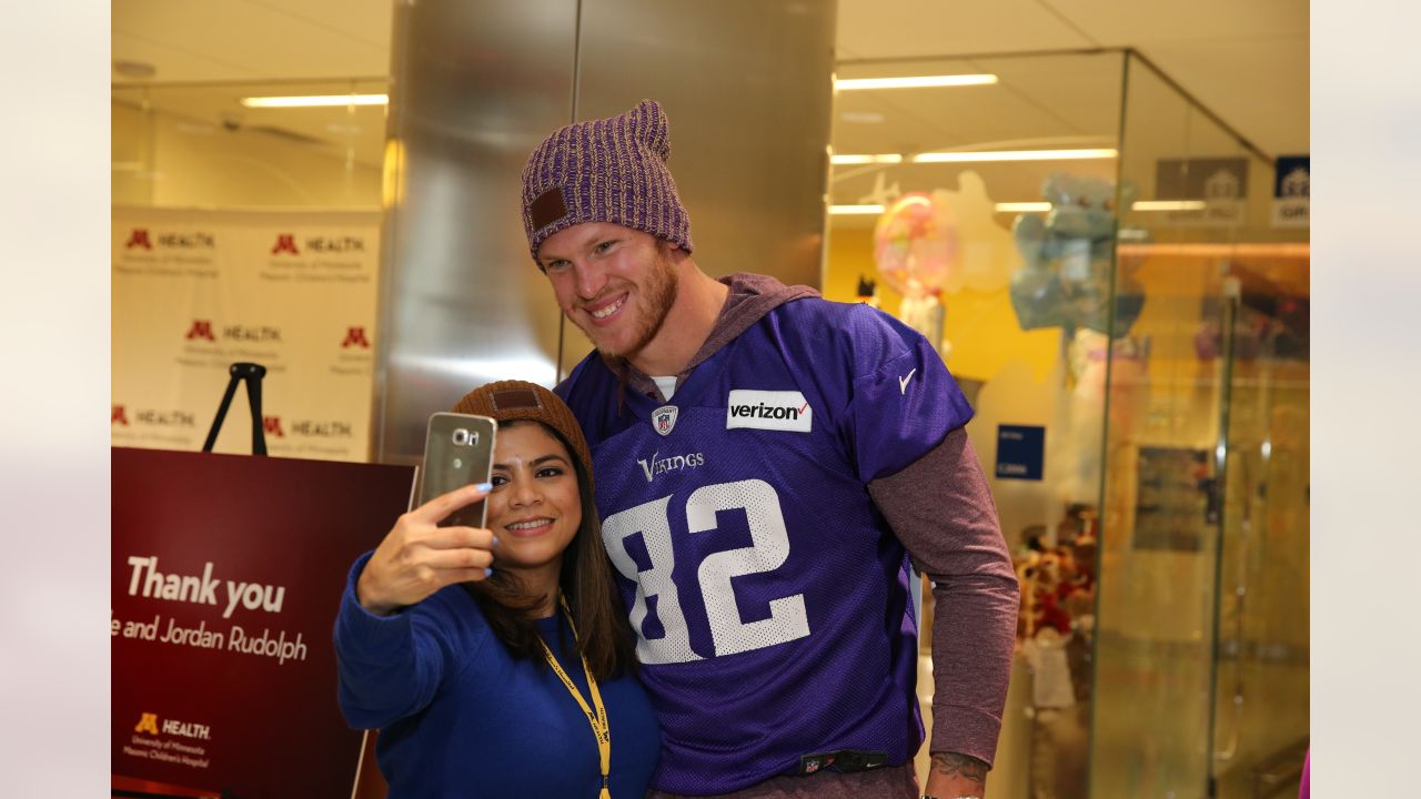 Kyle Rudolph calls it a career, retires as a Viking - Daily Norseman