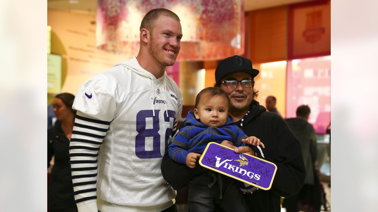 Ex-Vikings tight end Kyle Rudolph confirms retirement after 12-year NFL  career - Austin Daily Herald