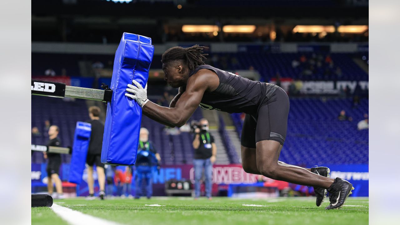 Tight Ends Run the 40-Yard Dash at 2022 NFL Combine: Okonkwo hits 4.52 