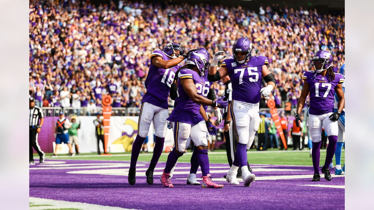 Minnesota Vikings 19, Detroit Lions 17: Joseph's late field goal gives  Vikings victory - Daily Norseman