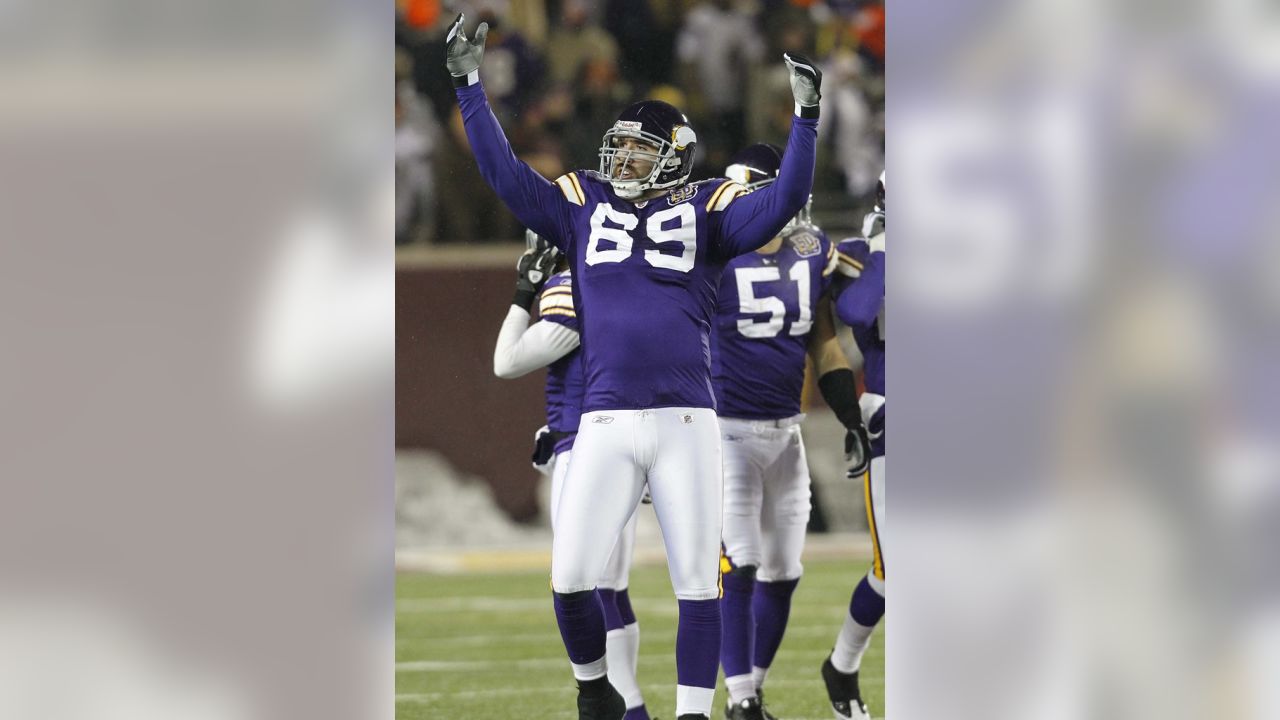 Undrafted Vikings rookie inherits Jared Allen's No. 69 – Twin Cities