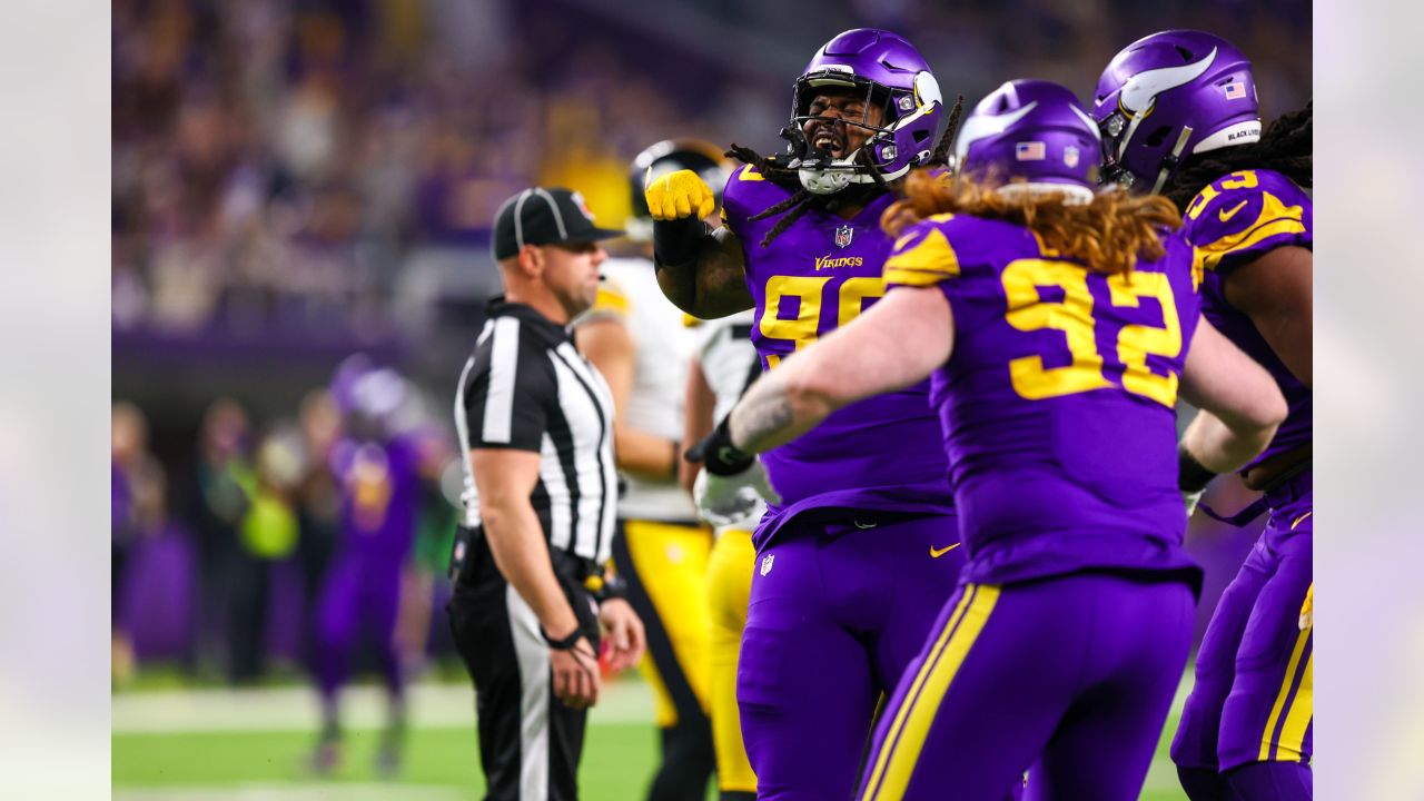 Pittsburgh Steelers 28-36 Minnesota Vikings: Dalvin Cook rushes for over  200 yards and two TDs on winning return for Vikings, NFL News