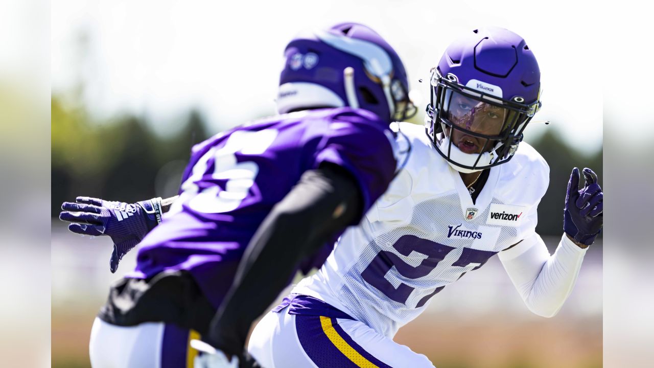 EAGAN, MN - AUGUST 02: Minnesota Vikings running back Dalvin Cook (33) runs  with the ball after a catch during training camp at Twin Cities Orthopedics  Performance Center in Eagan, MN on