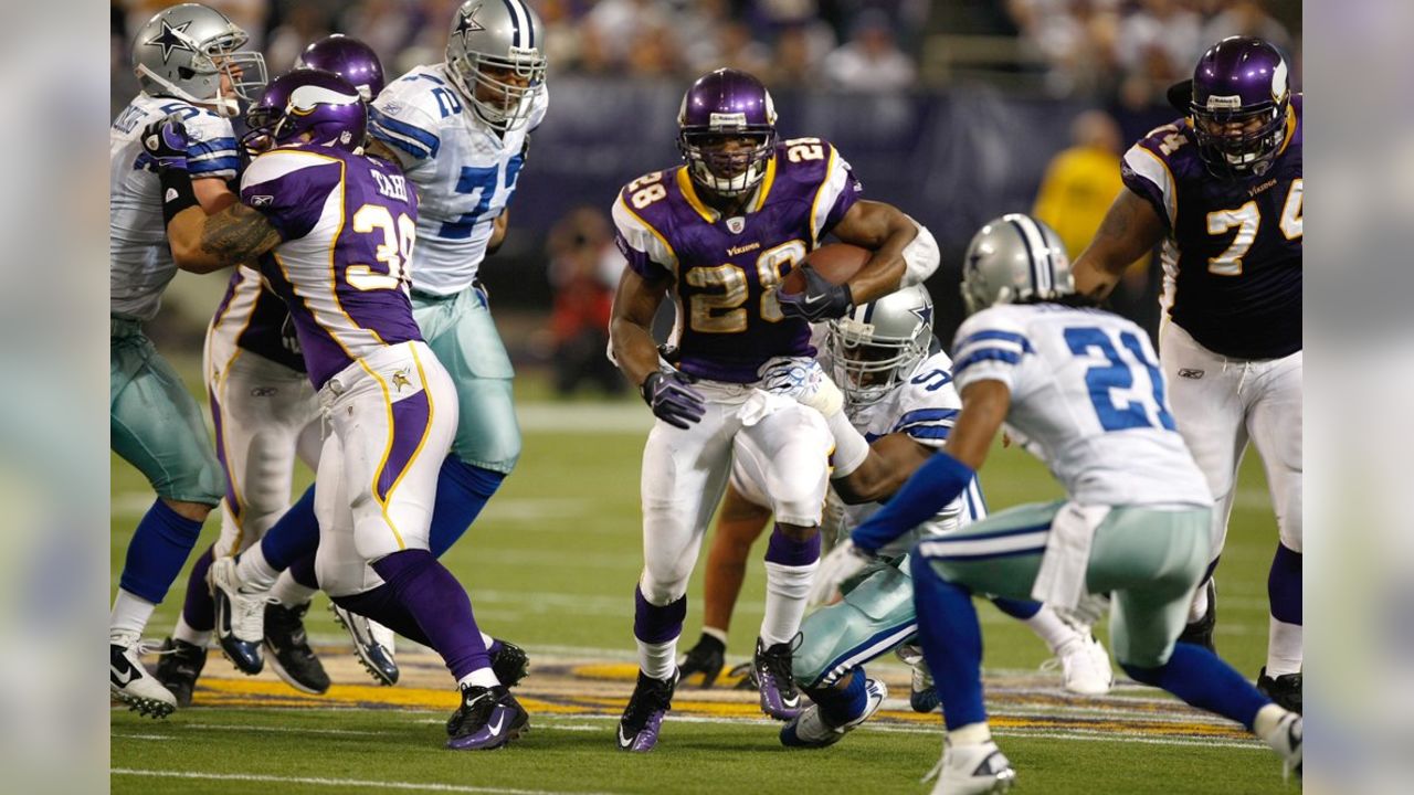 Vikings Home Underdogs Against Cowboys in Week 11