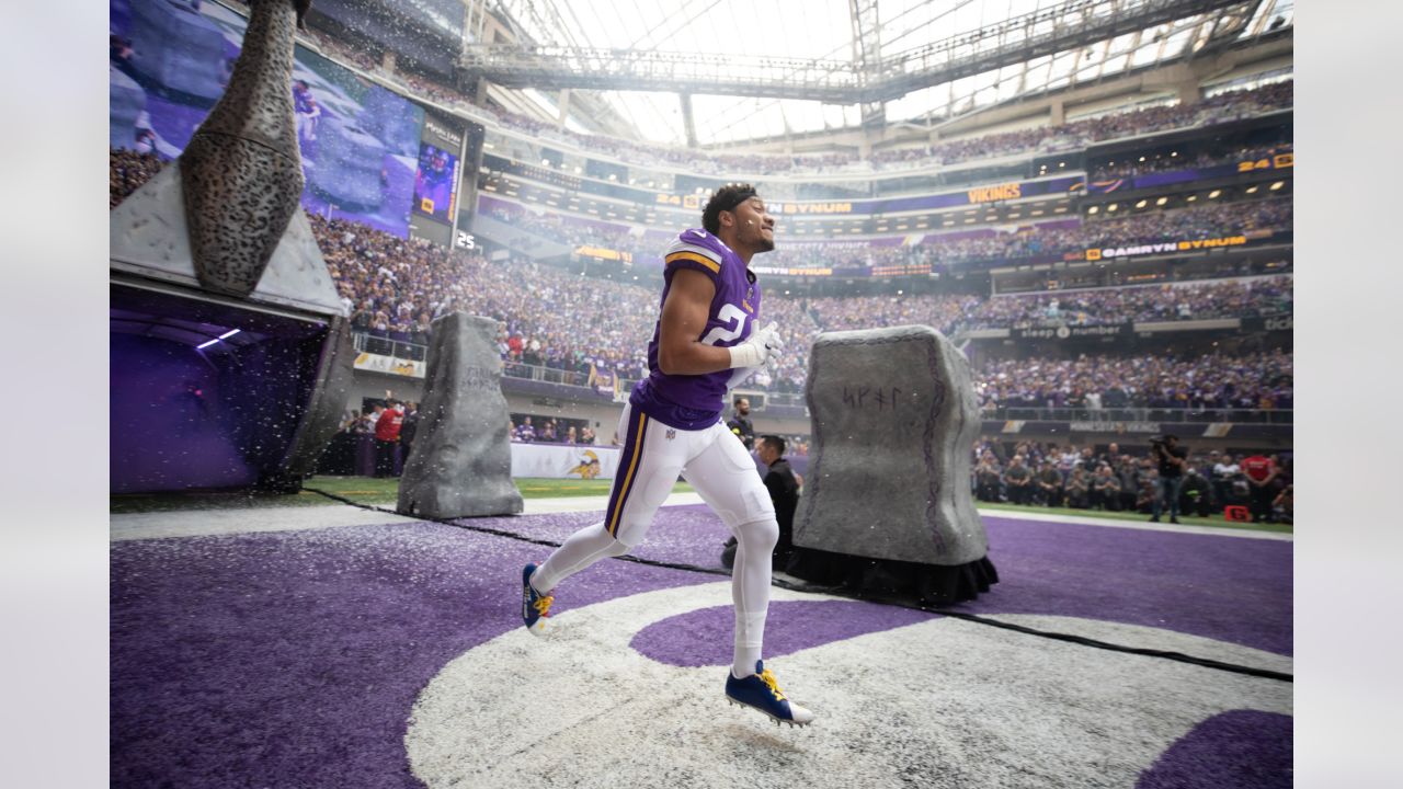 MINNEAPOLIS, MN - DECEMBER 04: Minnesota Vikings safety Harrison Smith (22)  looks on during the NFL game between the New York Jets and the Minnesota  Vikings on December 4th, 2022, at U.S.