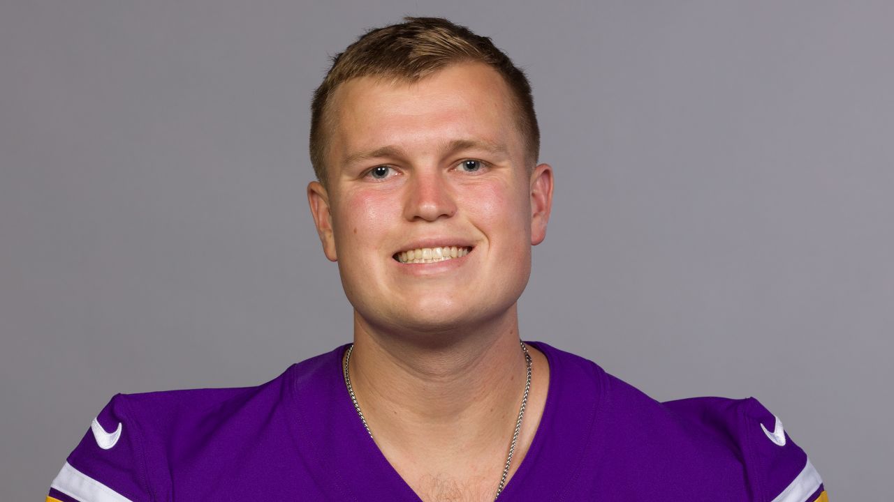 Vikings sign veteran tight end James O'Shaughnessy to practice squad – Twin  Cities