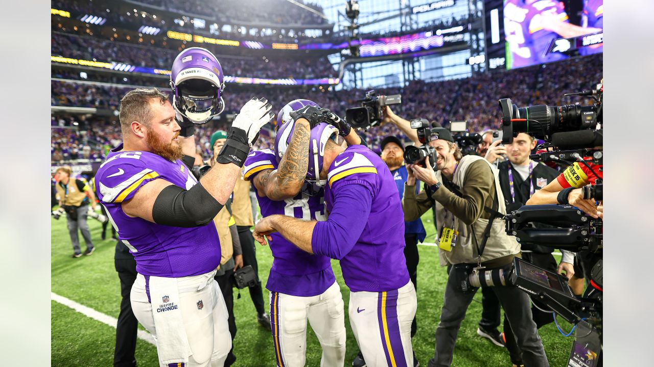 Vikings vs. Colts scheduled for Saturday noon game Dec. 17 -  5  Eyewitness News