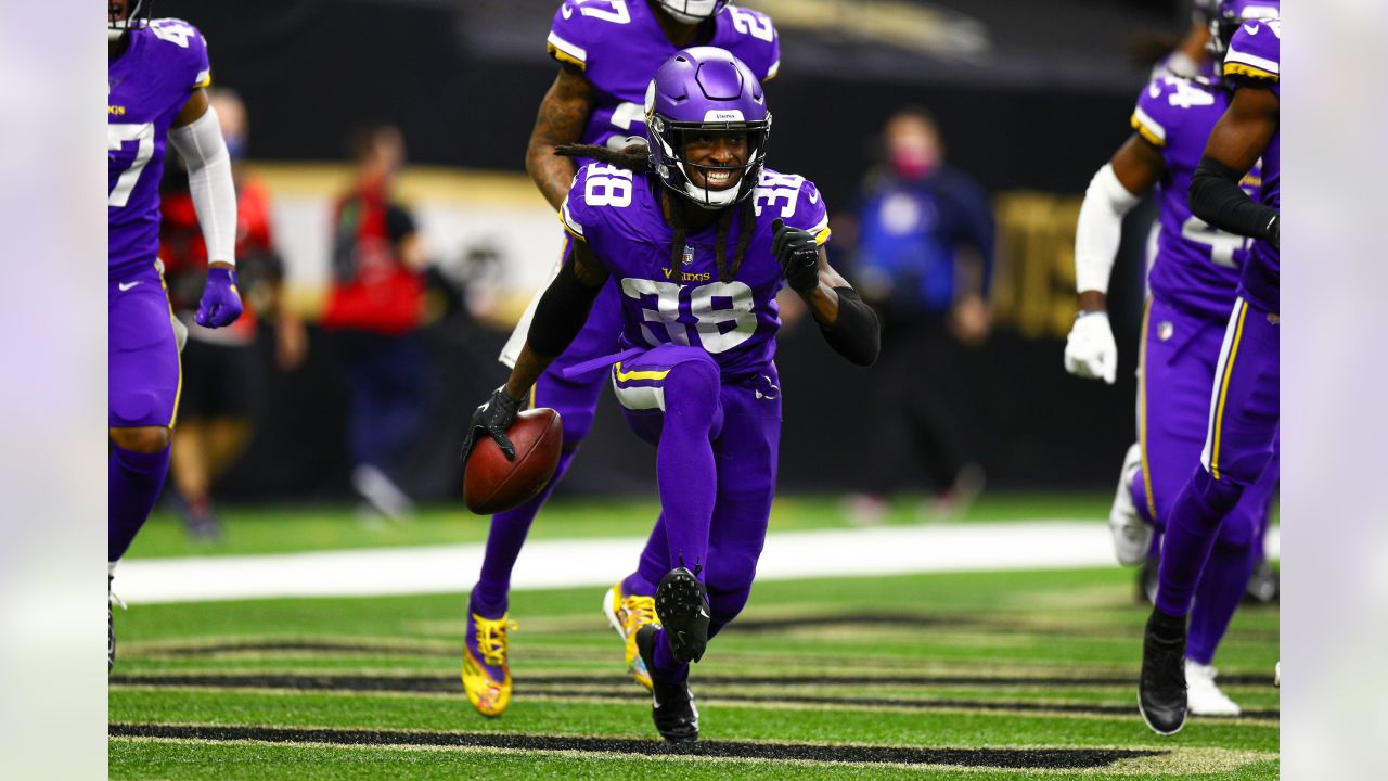 Vikings' Barr, Joseph thrilled to be captains