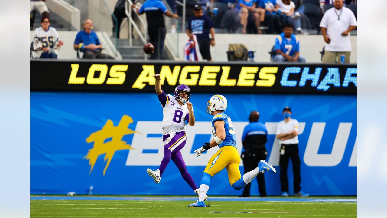 Chargers-Vikings prediction: Passing game a big worry for L.A.'s vulnerable  defense