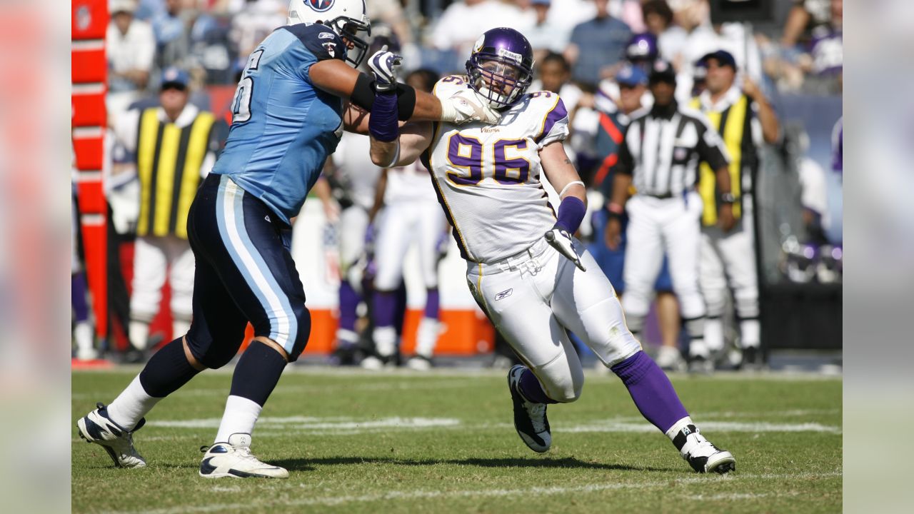 Brian Robison Officially Announces Retirement in True B-Rob Fashion